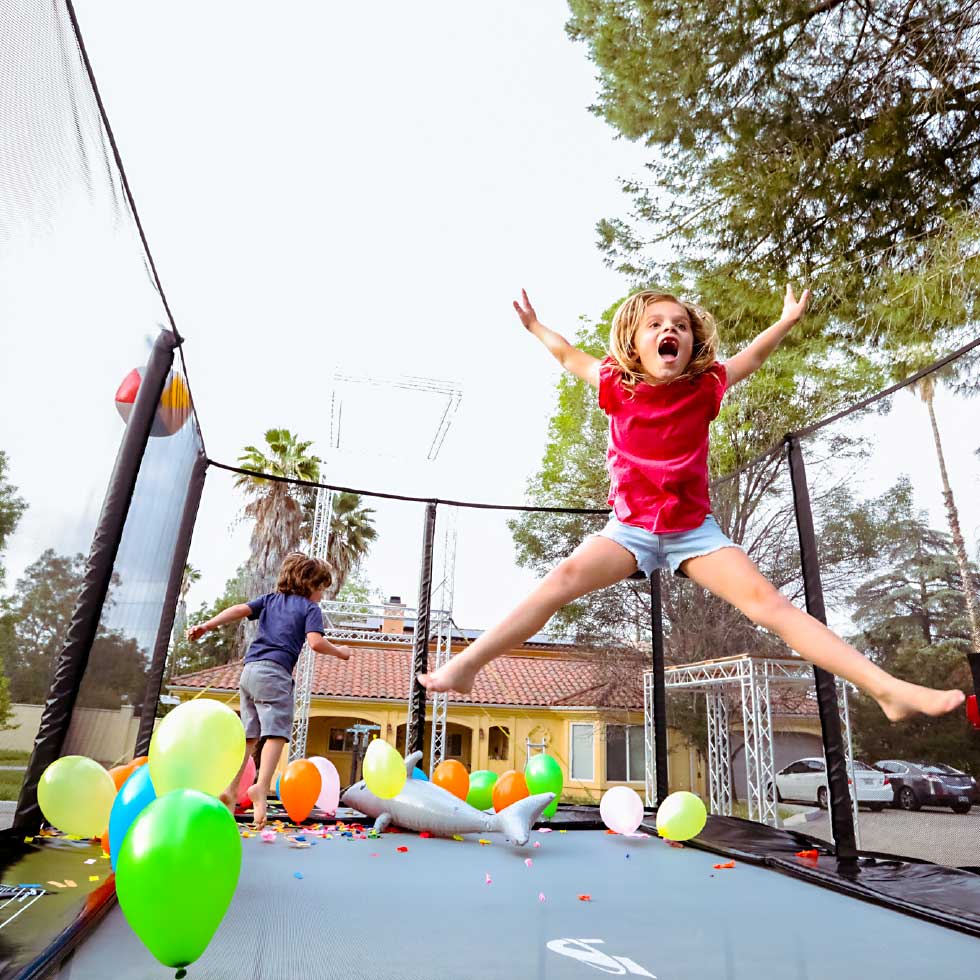 Akrobat-Family or recreational trampolines